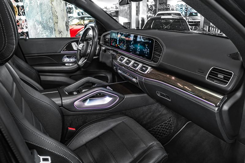 Mercedes-Benz GLS 580 4MATIC BURM/360/HUD/7/AIR/ - fotka 10 z 23