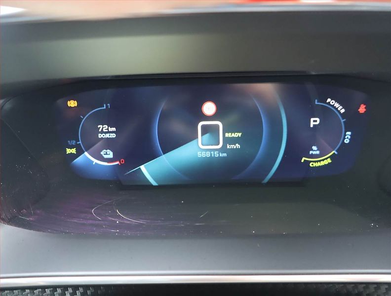 Peugeot 208 (2021) 50 kWh, SoH 91%, Automat - fotka 11 z 27