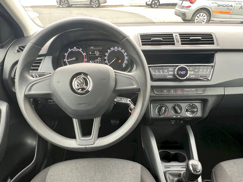 Škoda Fabia (2019) Active 1.0 MPi 44kW 5°manuální - fotka 20 z 25