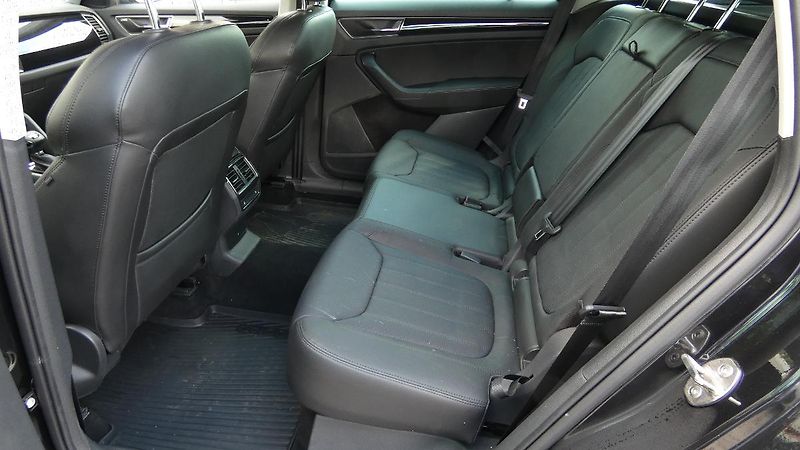 Škoda Kodiaq 2.0 TDI 110 kW L&K 4x4 DSG - fotka 20 z 22