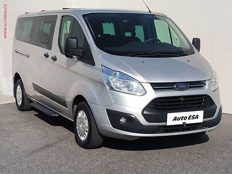 Ford Tourneo Custom (2014) 2.2TDCi L2 9míst, Trend, AC - fotografie inzerátu