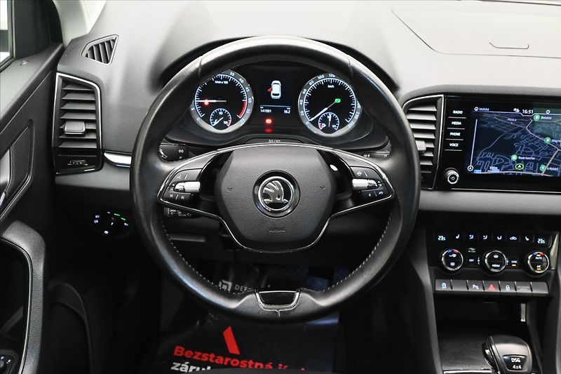 Škoda Karoq 2,0 TDI 110 kW DSG 4x4 TAŽNÉ Z - fotka 18 z 31