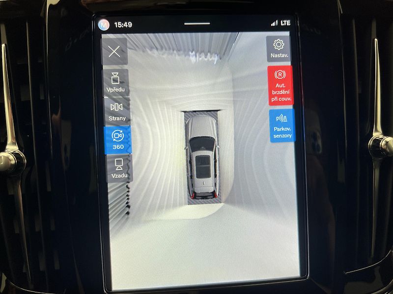 Volvo V90 T6 AWD RECHARGE PLUS REZERVACE - fotka 30 z 45