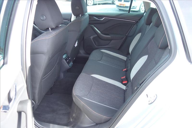 Škoda Scala 1,5 TSi 110KW, ČR, SERV.KN - fotka 15 z 37