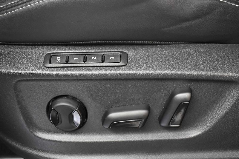 Škoda Kodiaq 147 4x4 SPORTLINE EXC*TAŽNÉ*ČR - fotka 20 z 52