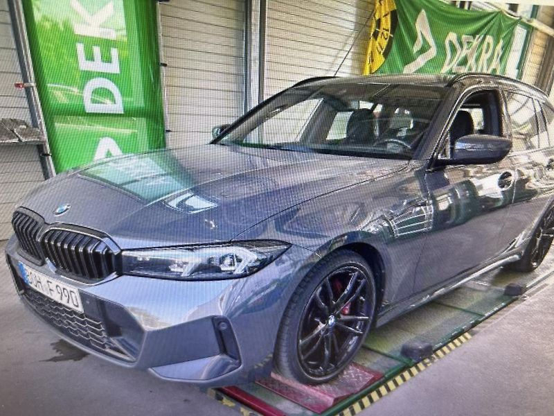 BMW Řada 3 TOURING 330D M SPORT 210kw 19A - fotka 2 z 6
