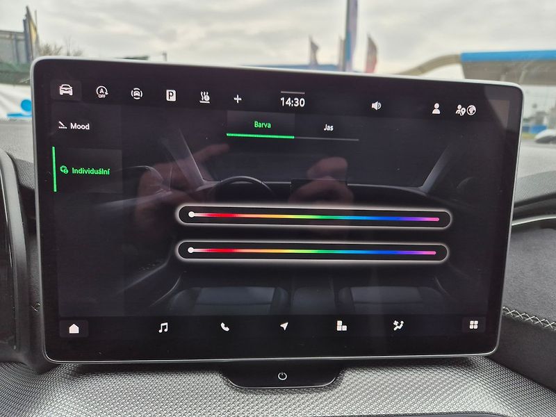 Škoda Kodiaq SportLine 2,0 TDI DSG 4x4 142k - fotka 30 z 36