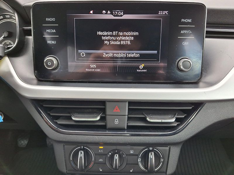 Škoda Kamiq (2020) Ambition 1,6TDi 85kW - fotka 21 z 29