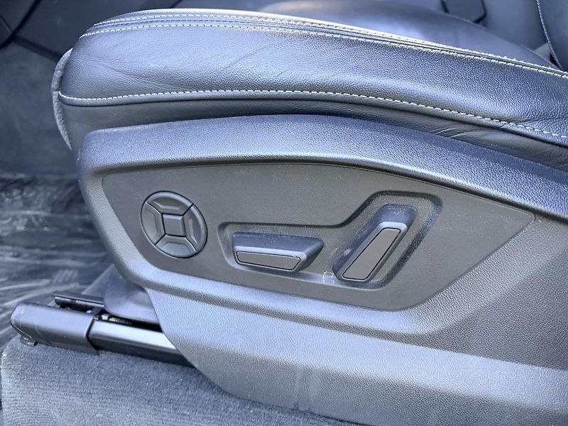 Audi Q7 QUATTRO S-LINE MATRIX NEZ. TOP - fotka 21 z 64