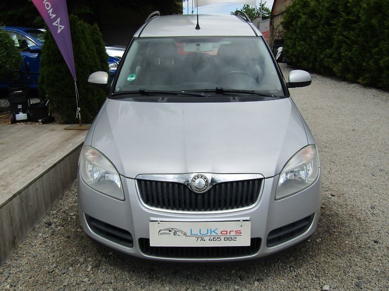 Škoda Roomster (2007) 1.6 16V 77kW - fotka 6 z 36