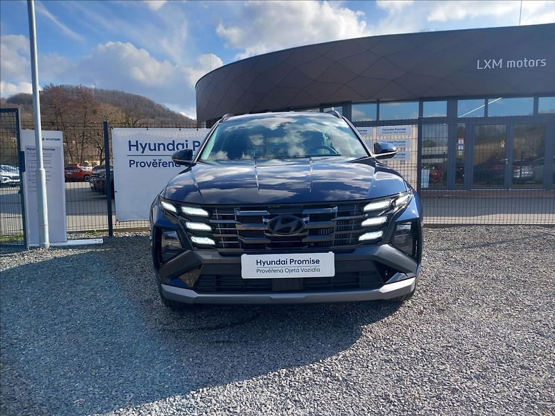 Hyundai Tucson 1,6 T-GDI 4WD DCT PREMIUM - fotka 2 z 21