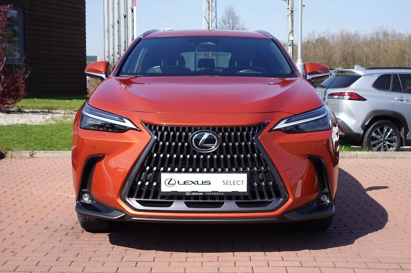 Lexus NX 450h plus NX450h+ Executive Top 4x4 - fotka 3 z 34