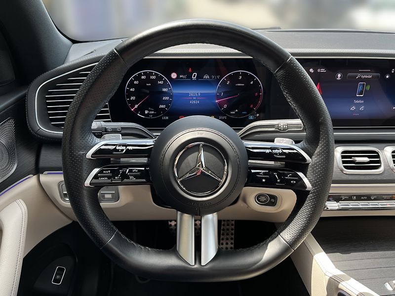 Mercedes-Benz GLS Trída 450d 4MATIC AMG Line Nig - fotka 11 z 20