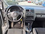 Volkswagen Touran 1,4 i + CNG DSG - náhled 9