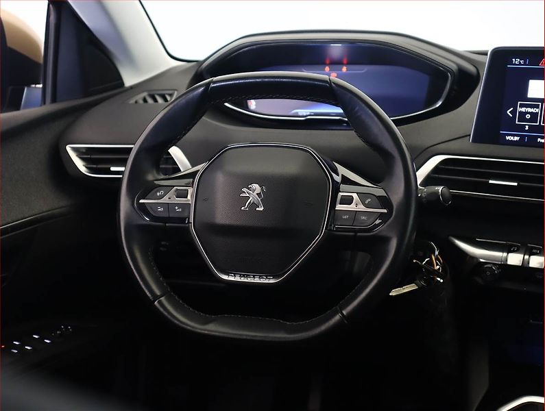 Peugeot 5008 (2018) Allure PureTech 130, 7 míst - fotka 14 z 20
