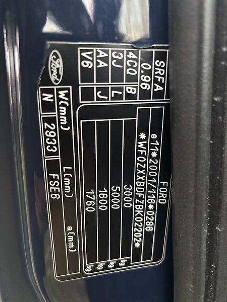 Ford Transit 300 L1H2 5 MÍST TREND 115 PS - fotka 15 z 17
