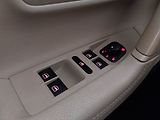 Volkswagen CC (2012) Comfortline 2.0 TDI, Automat - náhled 24