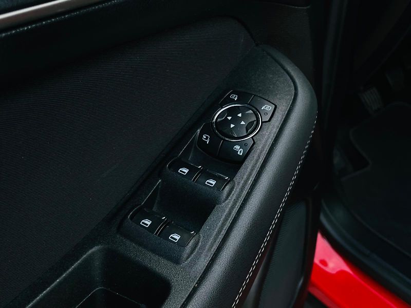 Ford Galaxy 2.0TDCi MANUÁL VÝHŘEV SENZORY - fotka 28 z 43