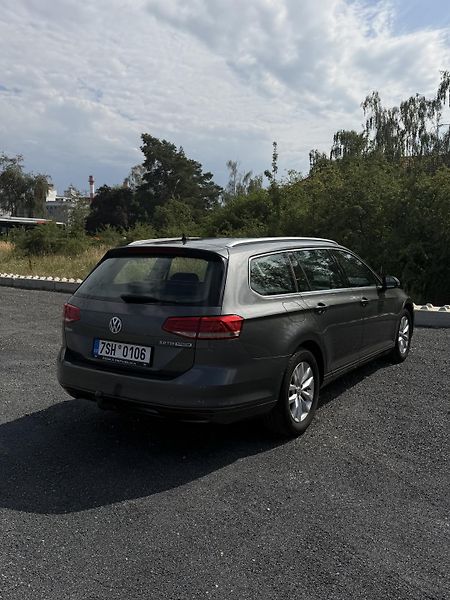 Volkswagen Passat (2015) 1. Majitel, Dovoz, Tažné - fotka 6 z 25