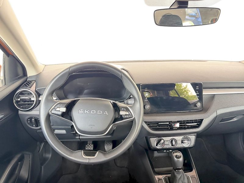 Škoda Fabia (2025) Selection 1.0 TSI / 70 kW M5 - fotka 8 z 24