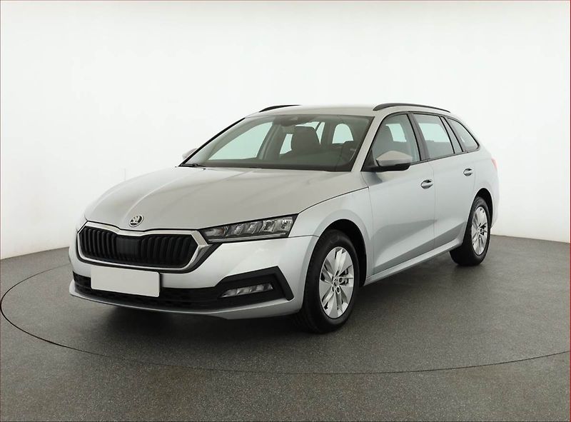Škoda Octavia (2023) Ambition 2.0 TDI, ČR,1.maj - fotka 2 z 19