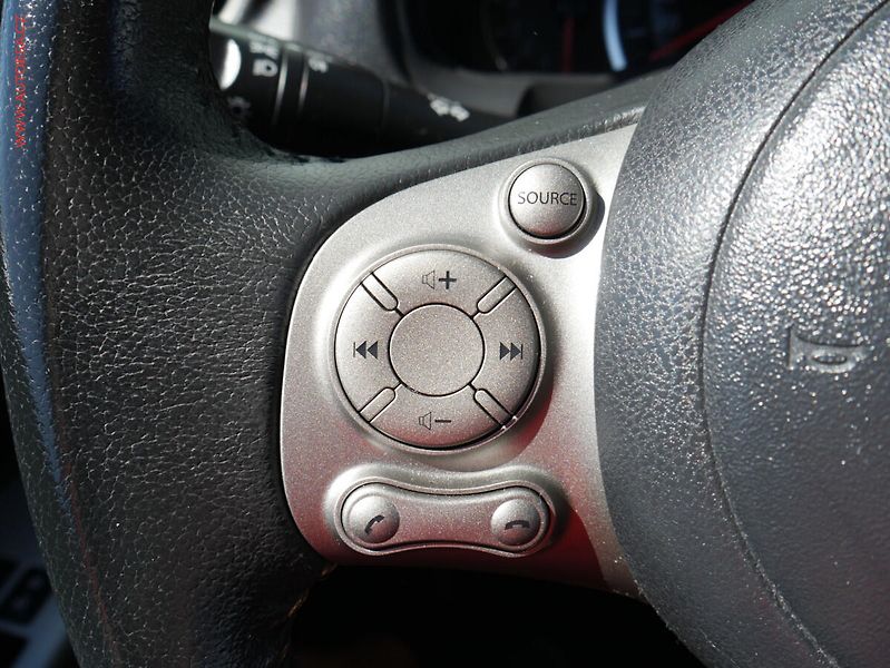 Nissan Micra (2016) 1.2i, ČR, servis.kniha, AC - fotka 12 z 19