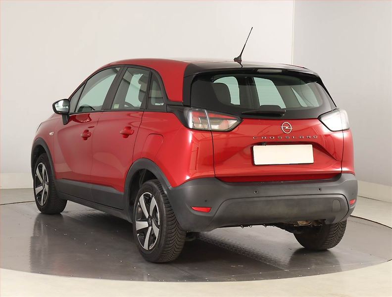 Opel Crossland X (2024) 1.2 Turbo, ČR,1.maj - fotka 4 z 20