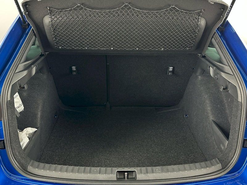 Škoda Scala (2025) DSG 1.5TSI 110kW Monte Carlo - fotka 32 z 34