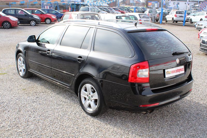 Škoda Octavia (2009) 1,4TSI KLIMA TEMPOMAT EL.OKNA  - fotka 5 z 15