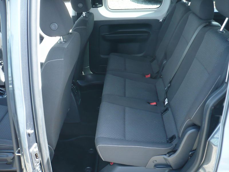 Volkswagen Caddy 2.0TDI 110Kw Serviska Klima - fotka 21 z 30
