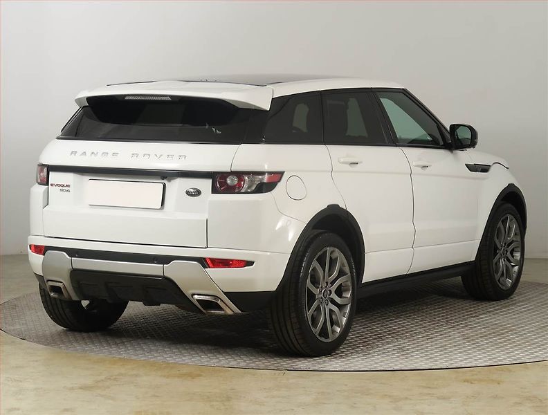 Land Rover Range Rover Evoque (2013) SD4, 4X4, Automat, ČR,1.maj - fotka 5 z 23