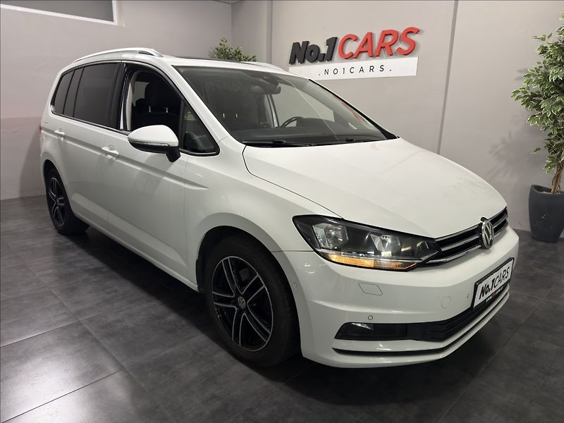 Volkswagen Touran 1,6   TDI JOIN ACC PANORAMA - fotka 2 z 31