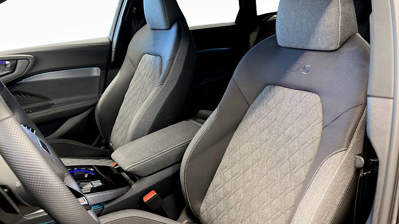 Audi A5 e-hybrid q S-Line Tech+ B&O - fotka 8 z 18