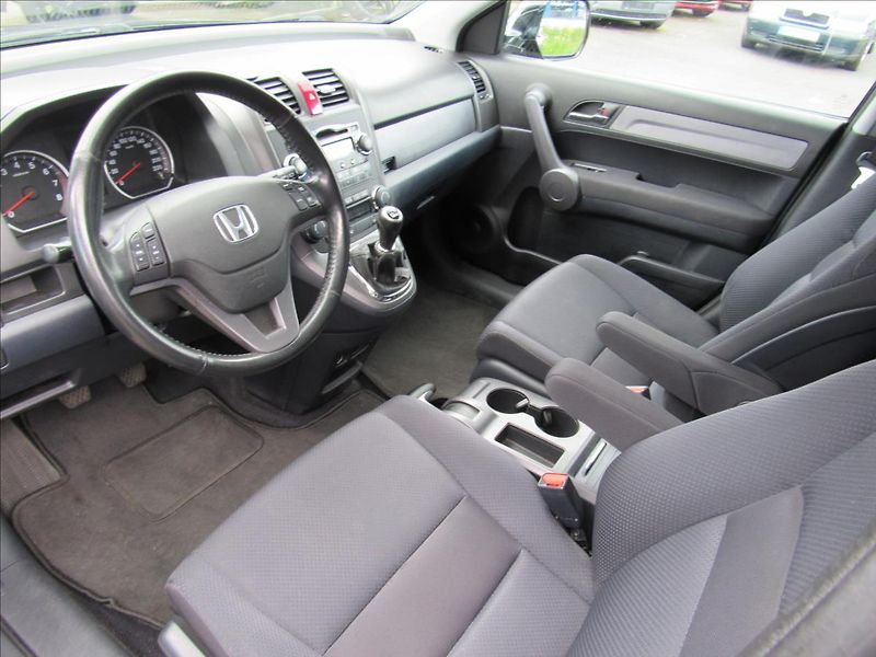 Honda CR-V 2,0 i-VTEC 4x4 Elegance - fotka 9 z 28