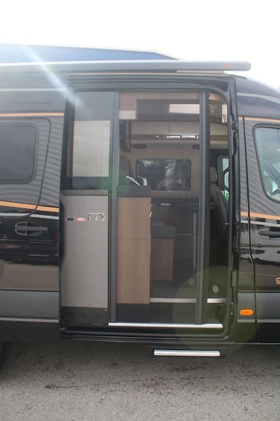 Malibu (2026) Genius 641 LE 4X4 - fotka 7 z 19