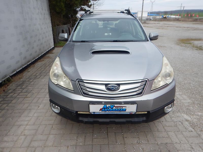 Subaru Outback 2.0 D, DIGIKLIMA, ČR - fotka 3 z 28