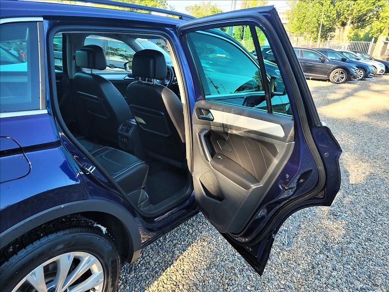 Volkswagen Tiguan 1,5 JIŽ NENÍ AKTUÁLNÍ - fotka 15 z 48