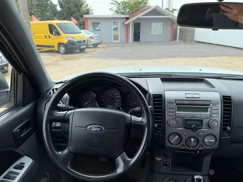Ford Ranger 2.5TDCI 105kw*ZADÁNO* - fotka 25 z 29