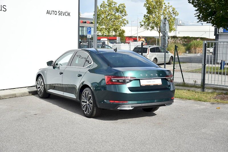 Škoda Superb (2022) L&K 2.0 TDI 110kW DSG - fotka 7 z 34