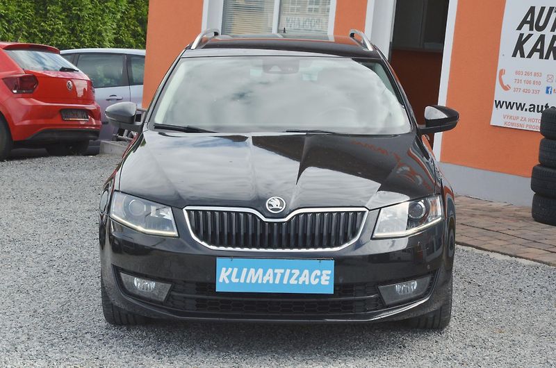 Škoda Octavia (2014) 1.6 TDi 81kW AMB XENON TAŽNÉ - fotka 2 z 36