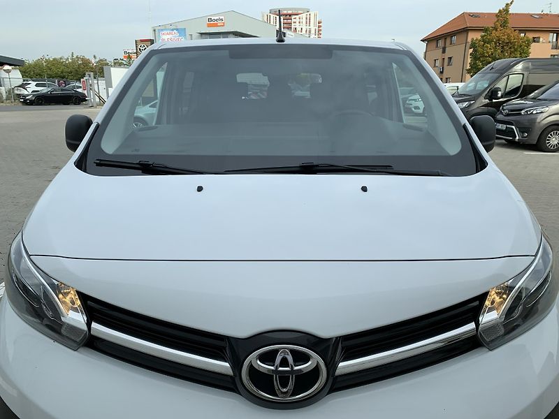 Toyota ProAce Verso SHUTTLE 2.0 D-4D L2 106kW MAN6 - fotka 22 z 24
