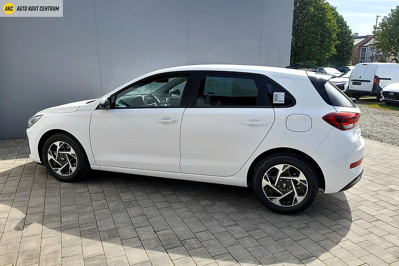 Hyundai i30 (2025) 26 HB 1,0 T-GDI MT GO CZECH - fotka 8 z 10