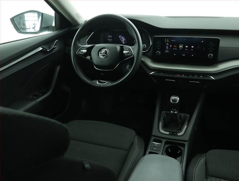 Škoda Octavia (2023) Ambition 2.0 TDI - fotka 7 z 15