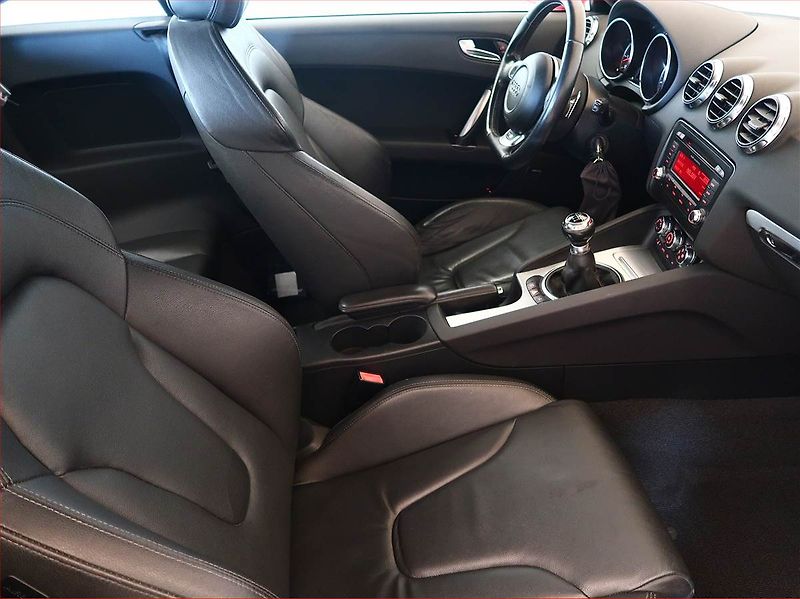 Audi TT (2007) 3.2, 4X4, Xenony - fotka 9 z 15