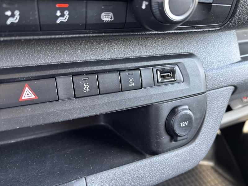 Opel Vivaro 2,0 CDTI 106kW L1 - fotka 28 z 33