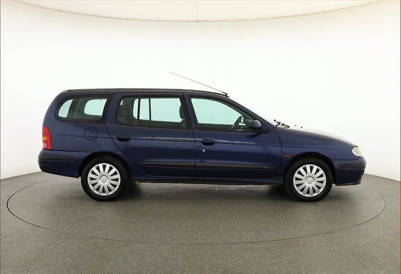 Renault Mégane (2003) 1.6 16V , nová STK, Klima - fotka 6 z 14