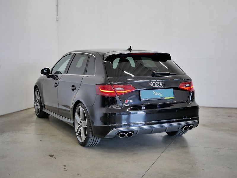 Audi S3 - fotka 7 z 26