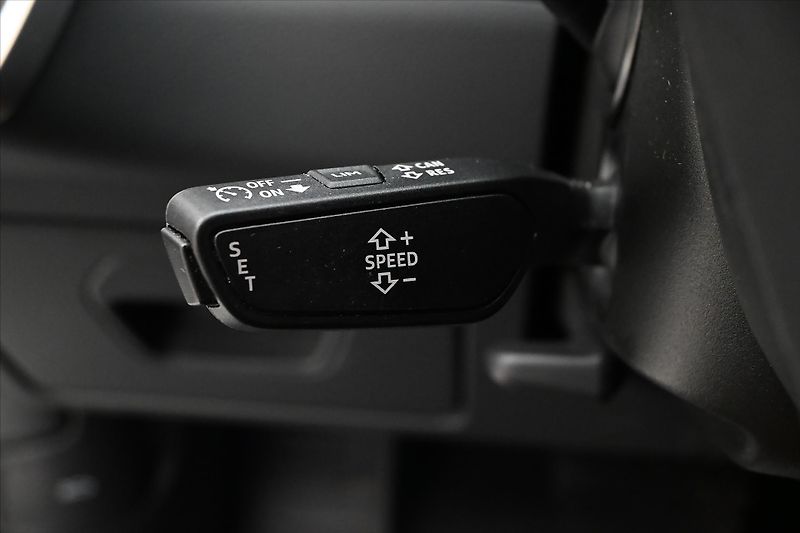 Audi A6 2,0 TDI 150kW QUATTRO Záruka a - fotka 23 z 31
