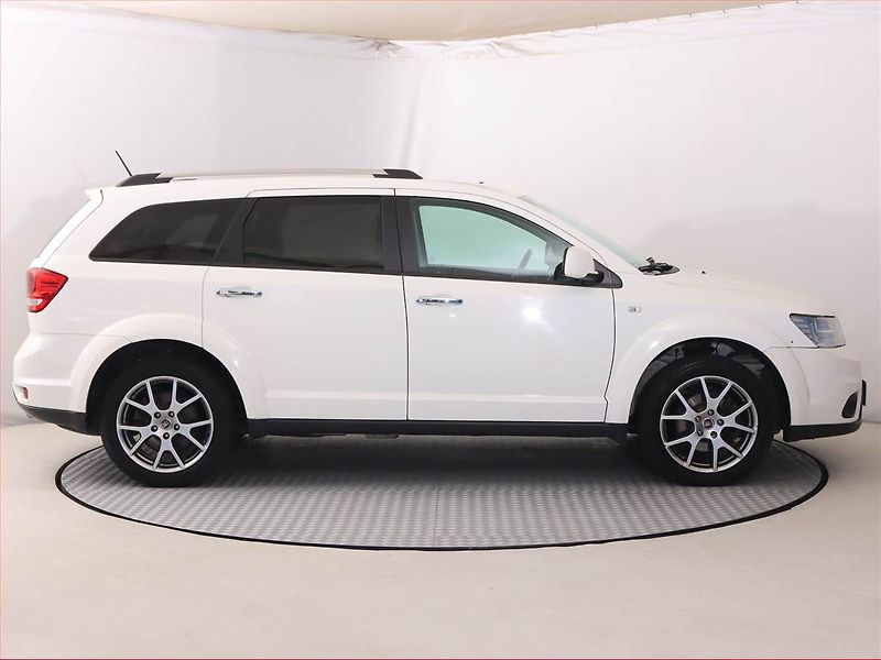 Fiat Freemont (2015) 2.0 MultiJet, 4X4, Automat - fotka 6 z 20