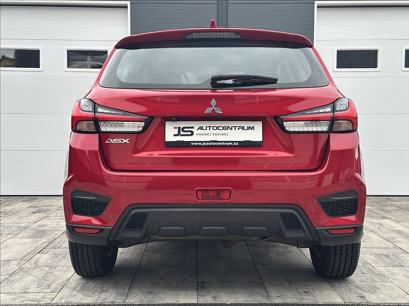 Mitsubishi ASX 2,0 150PS  Intro Edition - fotka 9 z 51